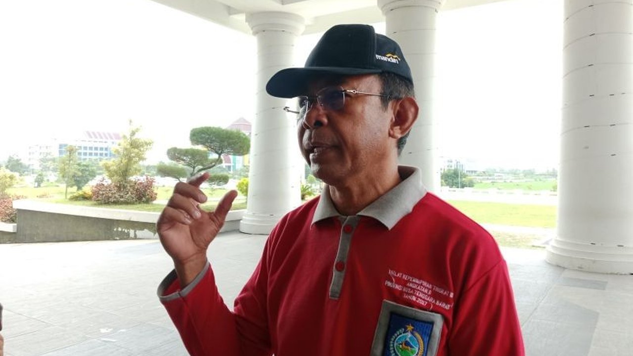 Pemerintah Kabupaten Lombok Tengah mengumumkan peningkatan penerimaan Dana Bagi Hasil Cukai Hasil Tembakau (DBHCHT) tahun 2025 sebesar Rp70 miliar dibandingkan tahun 2024, didorong oleh luas lahan tembakau mencapai 14 ribu hektare.