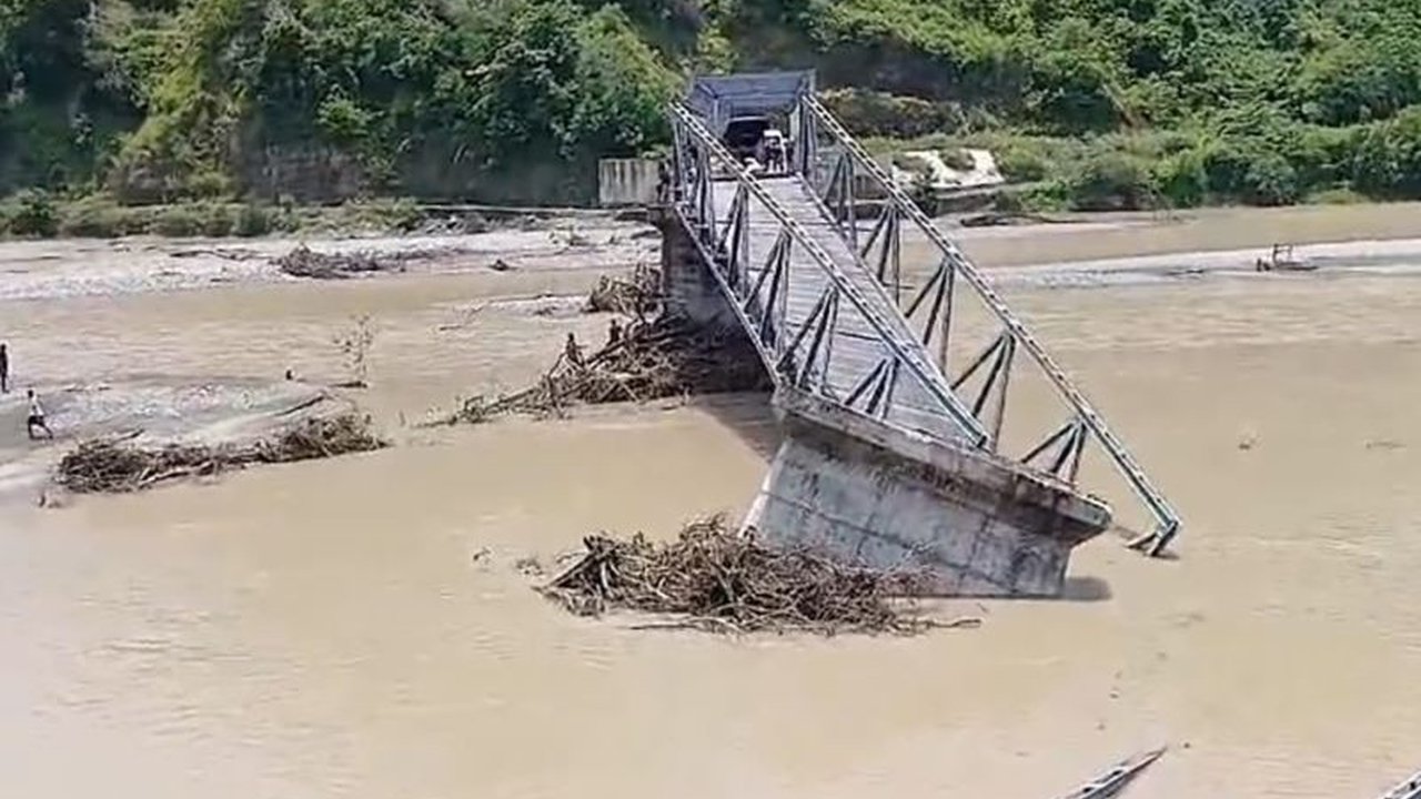 Banjir Bandang Kupang: 275 Rumah Terendam, Infrastruktur Rusak Parah