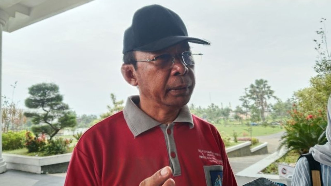 Pemkab Lombok Tengah gencar sosialisasikan dan perkuat penerapan e-walidata untuk mengintegrasikan data pemerintahan, menghasilkan Satu Data Indonesia dan meningkatkan kesejahteraan masyarakat.