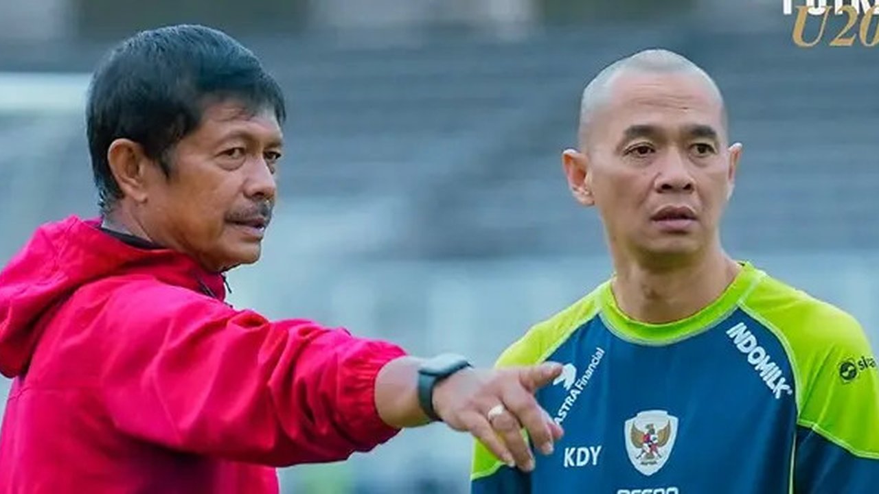 Kurniawan Dwi Yulianto menjadi asisten pelatih Timnas Indonesia U-20. (Bola.com/Dok.Instagram Timnas Indonesia).