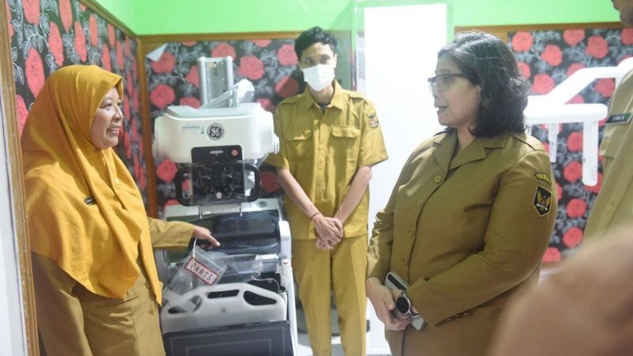 Pemkot Kediri melakukan inspeksi mendadak di RSUD Kilisuci untuk memastikan kelengkapan fasilitas dan pelayanan medis terbaik bagi masyarakat, serta rencana pengembangan rumah sakit ke depan.