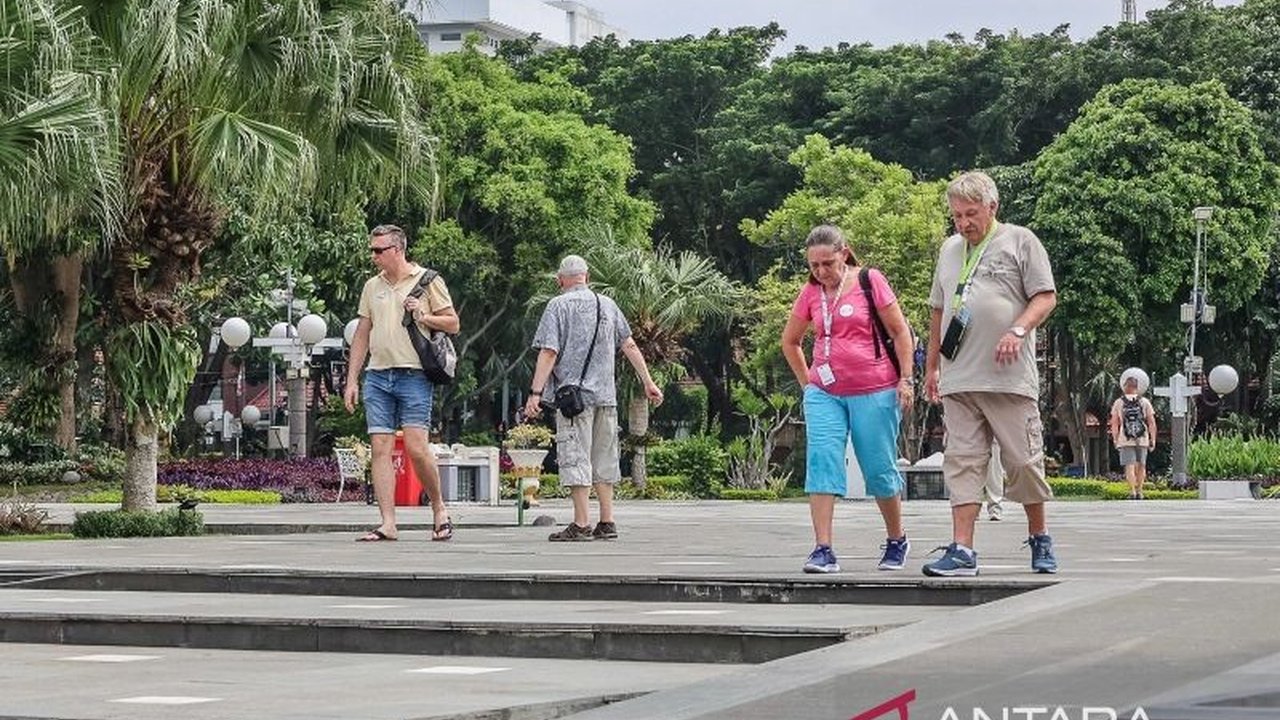 18 Kapal Pesiar Sandar di Surabaya Sepanjang 2025, Dorong Peningkatan Ekonomi