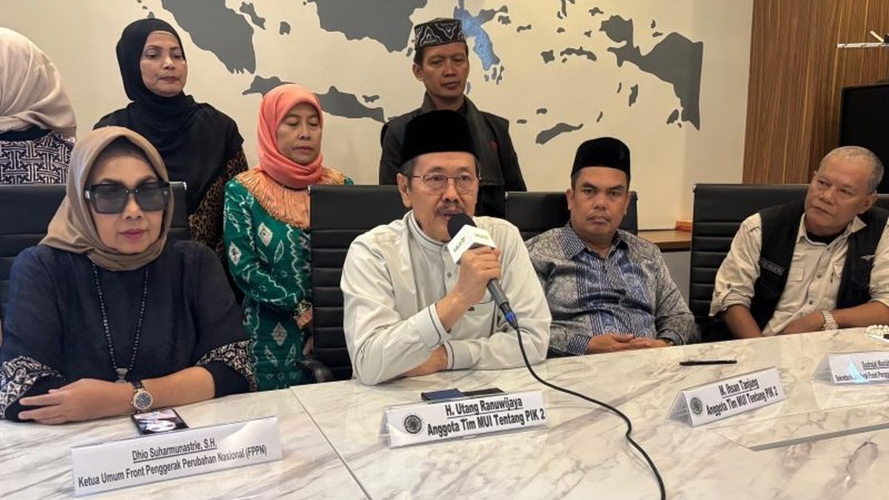 Majelis Ulama Indonesia (MUI) membentuk tim untuk merumuskan aspirasi masyarakat terkait Proyek Strategis Nasional (PSN) di Pantai Indah Kapuk (PIK) 2 dan akan menyampaikannya kepada Presiden serta Ketua DPR RI.