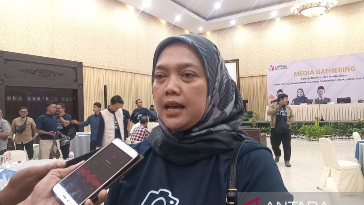 Bawaslu Kota Cirebon memastikan Pilkada 2024 berjalan lancar tanpa sengketa berkat koordinasi yang solid dengan Forkopimda dan peran media, serta pengawasan ketat di dunia digital.