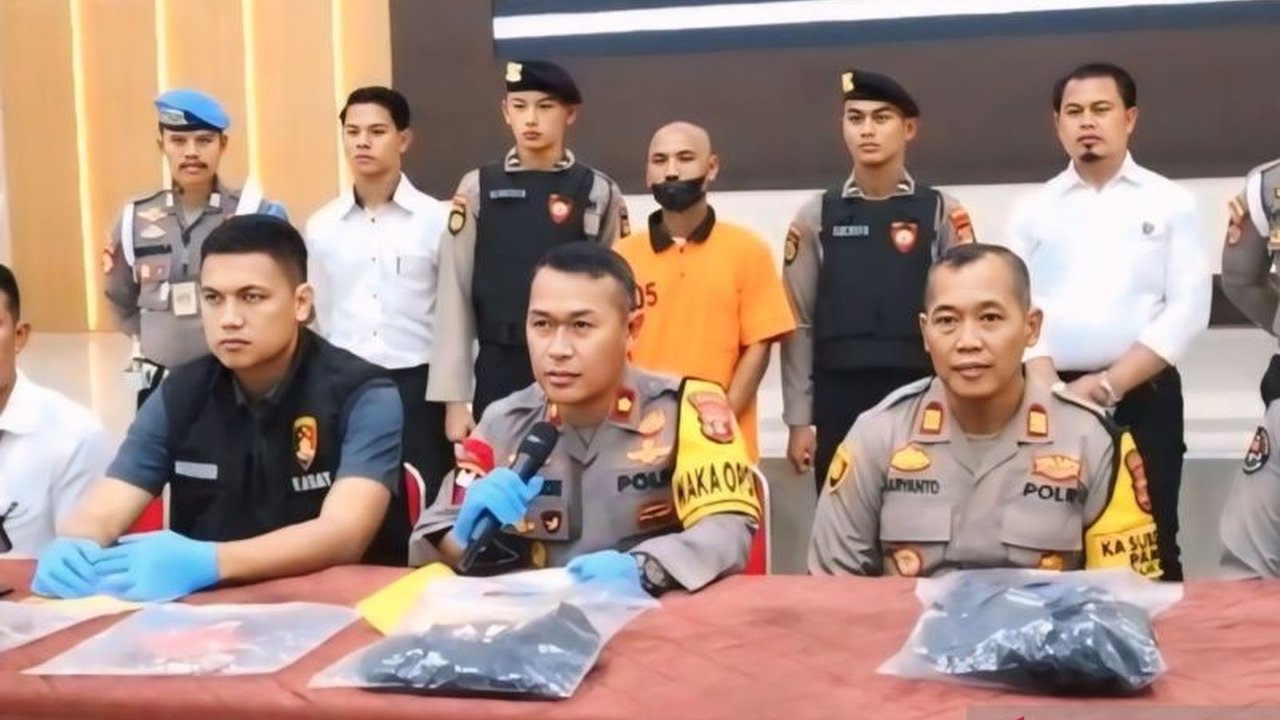 Pembunuhan Ketua RT Wawansyah di OKU terungkap dilatarbelakangi dendam tersangka, Rumidi, terhadap korban yang sebelumnya melaporkan adiknya atas kasus pencurian.