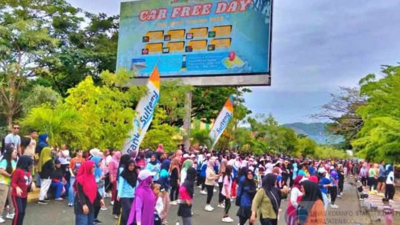 Pemkab Buol mengajak masyarakat memanfaatkan Car Free Day (CFD) untuk hidup sehat, mengurangi polusi, dan meningkatkan perekonomian lokal melalui promosi wisata dan UMKM.