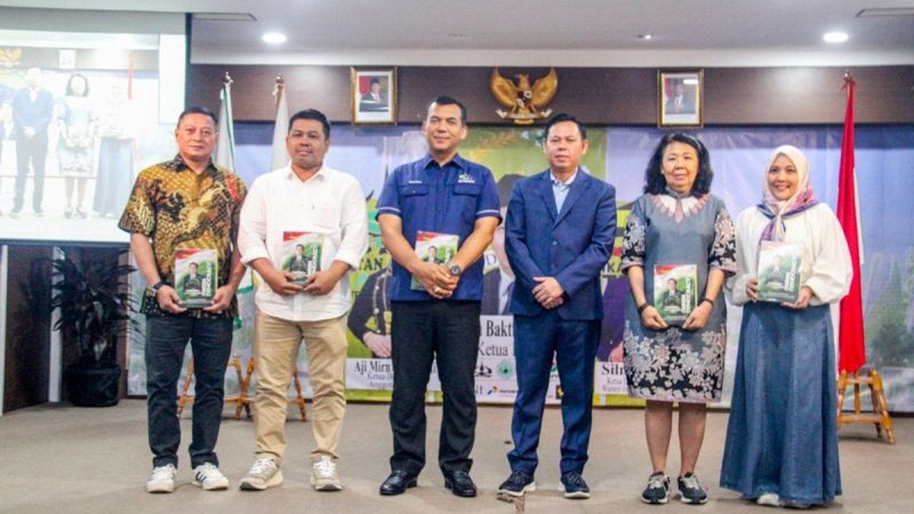 Ikatan Keluarga Alumni FALTL Trisakti akan membentuk tim kajian untuk memberikan masukan terkait Rancangan Undang-Undang (RUU) Perubahan Iklim yang sedang dibahas.
