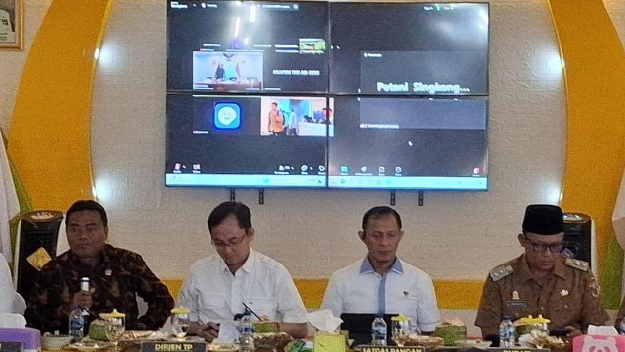 Brigjen Pol. Helfi Assegaf menyarankan agar aturan rafaksi ubi kayu diperjelas dan detil, guna mencegah konflik antara petani dan perusahaan pengolahan tapioka di Lampung, menyusul keluhan petani terkait pemotongan harga yang tak sesuai aturan.