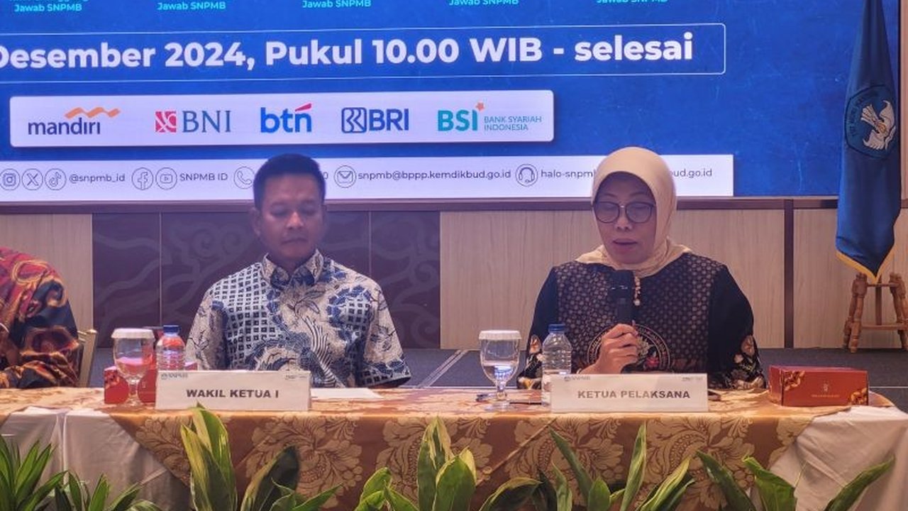 SNPMB 2025 mengingatkan peserta untuk cermat memilih jurusan dan universitas, mempertimbangkan rekam jejak akademik, dan peluang kerja, bukan sekadar tren populer.