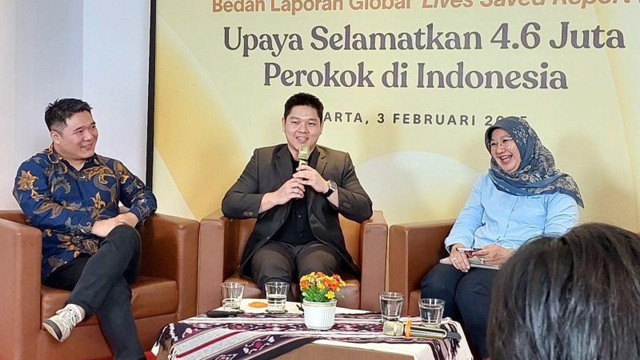 Dokter Arifandi Sanjaya menjelaskan tanda fisik merokok seperti perubahan warna gigi dan gusi, serta bahaya bagi paru-paru,  dan membahas alternatif Tobacco Harm Reduction (THR) seperti vape dengan mengurangi dampak buruknya, meski tetap perlu kehati-hati