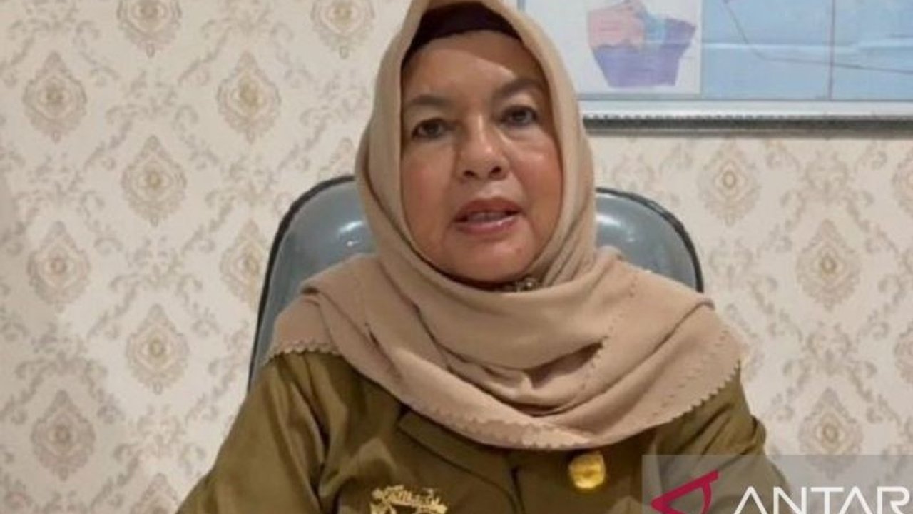 Pemkot Palangka Raya menerbitkan Perwali yang membebaskan Bea Perolehan Hak atas Tanah dan Bangunan (BPHTB) bagi masyarakat berpenghasilan rendah (MBR) mulai Februari 2025 untuk mendukung program satu juta rumah, dengan kriteria penghasilan dan luas bangu