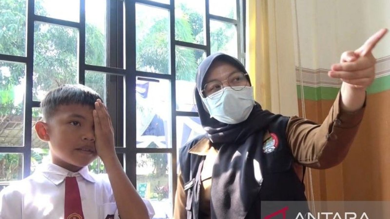 21 Puskesmas di Batam memberikan pemeriksaan kesehatan gratis bagi warga yang berulang tahun di tahun 2025, melalui pendaftaran aplikasi Satu Sehat dan KTP, guna meningkatkan deteksi dini penyakit.