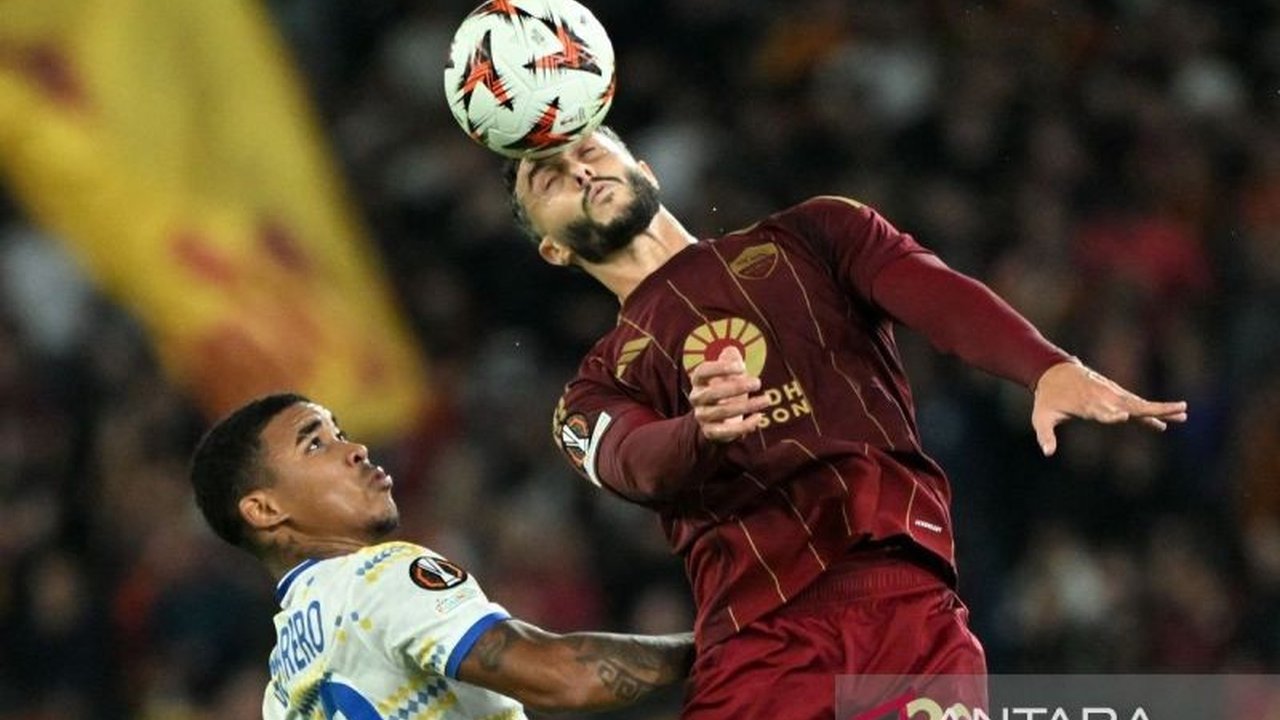 Bayer Leverkusen resmi mendatangkan bek tengah Mario Hermoso dari AS Roma dengan status pinjaman hingga akhir musim untuk memperkuat lini pertahanan yang kurang solid musim ini.