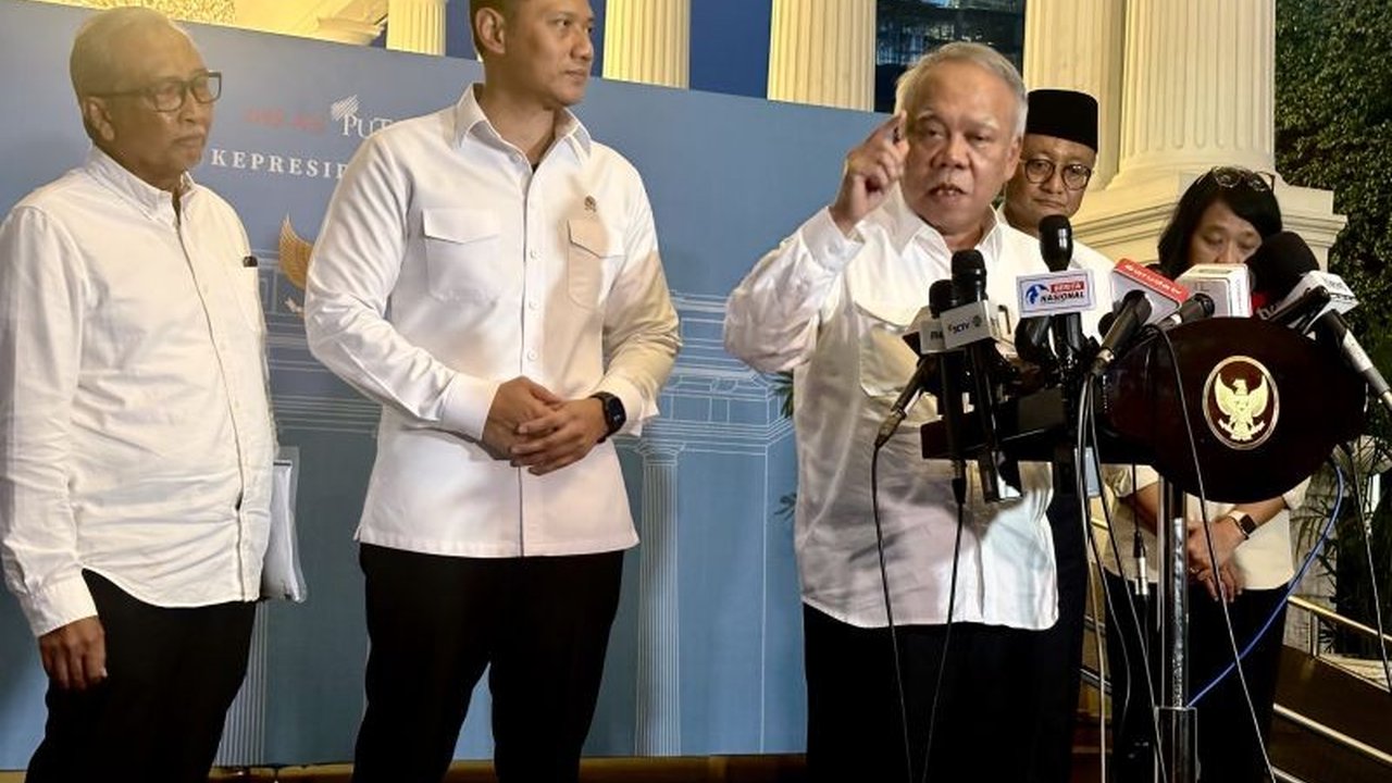 Kepala Otorita IKN, Basuki Hadimuljono, memastikan anggaran IKN tahun ini tetap sebesar Rp14,4 triliun setelah mendapat konfirmasi dari Presiden Prabowo, sekaligus membahas desain kawasan legislatif dan yudikatif.