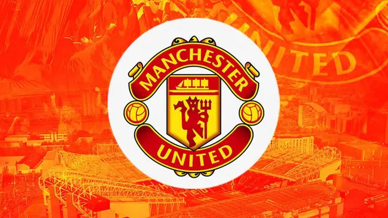 Manchester United - Ilustrasi Logo MU (Bola.com/Adreanus Titus)