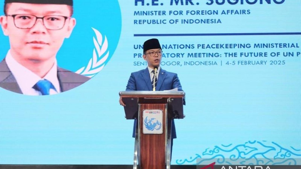 Menteri Luar Negeri RI, Sugiono, menekankan pentingnya membahas masa depan misi perdamaian PBB yang adaptif dalam menghadapi situasi global yang dinamis, sekaligus menyoroti kontribusi besar Indonesia dalam misi perdamaian tersebut.