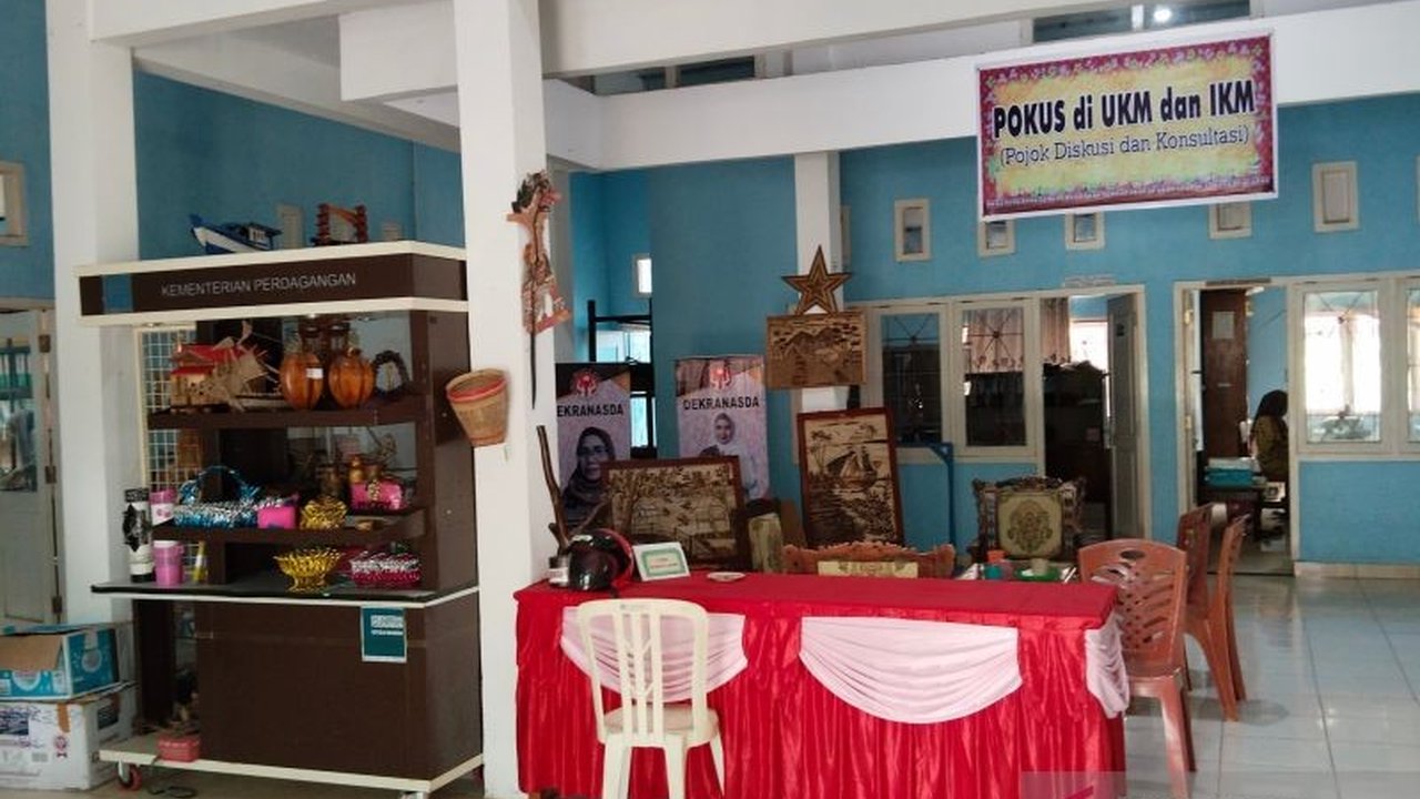 Pemerintah Kabupaten Mukomuko memperketat pengawasan penjualan gas elpiji 3 kg bersubsidi untuk mencegah penjualan ilegal dan menjamin keterjangkauan harga bagi masyarakat, dengan aturan baru yang akan diterapkan mulai Februari 2025.