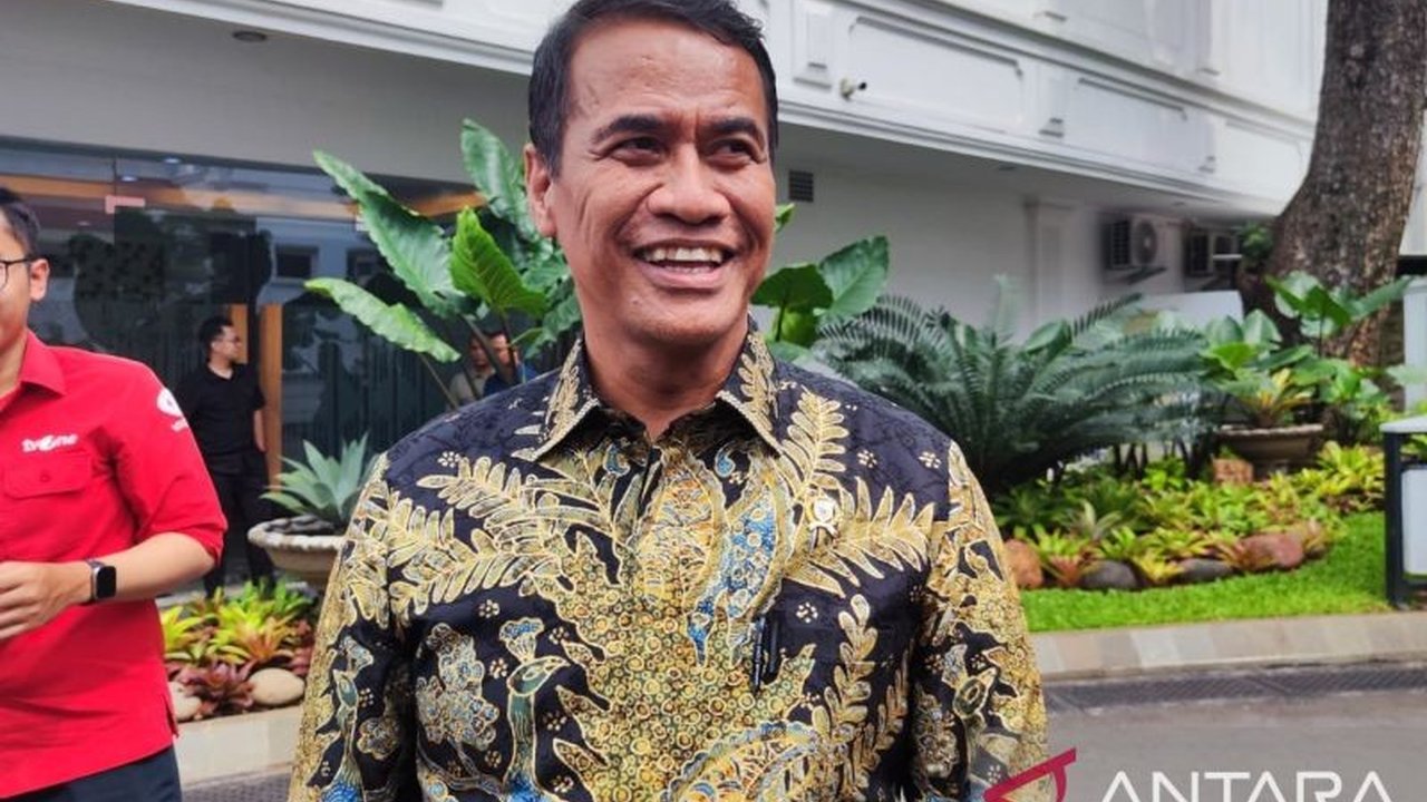 Menteri Pertanian memastikan penetapan Harga Pembelian Pemerintah (HPP) gabah Rp6.500 per kg tidak akan memengaruhi harga beras di pasaran, kebijakan ini telah disepakati bersama berbagai pihak untuk menyeimbangkan kepentingan petani dan konsumen.