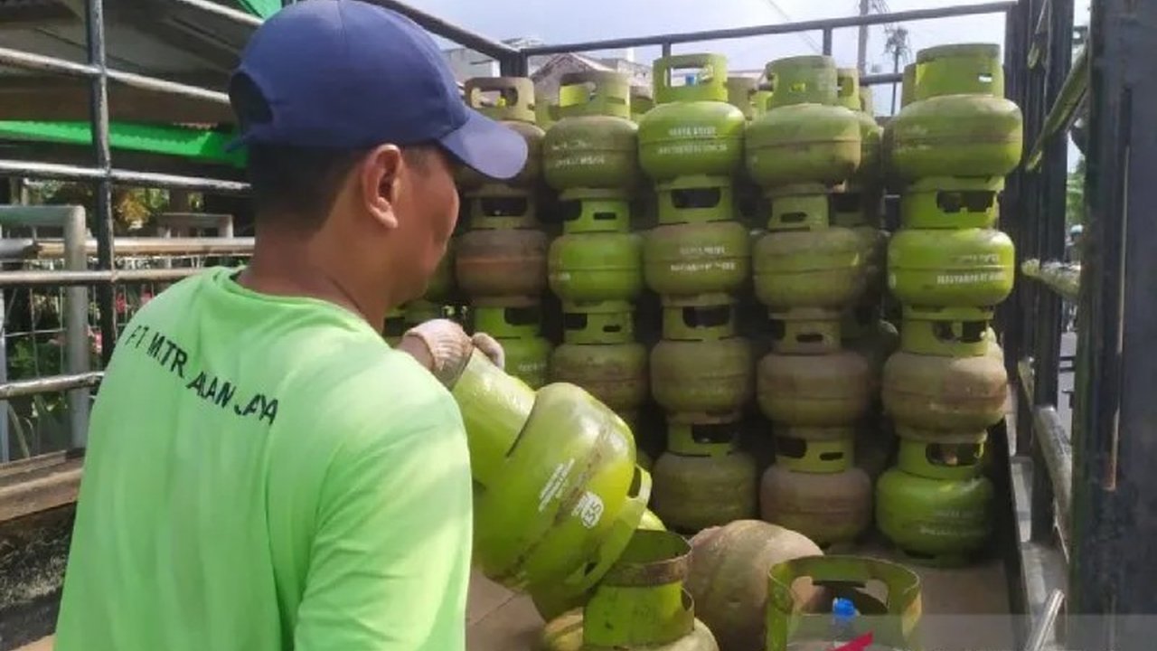 Hiswana Migas Aceh mengusulkan agar distribusi LPG 3 kg meniru sistem distribusi minyak tanah agar lebih tepat sasaran dan merata, termasuk penerbitan SK HET untuk pengecer.