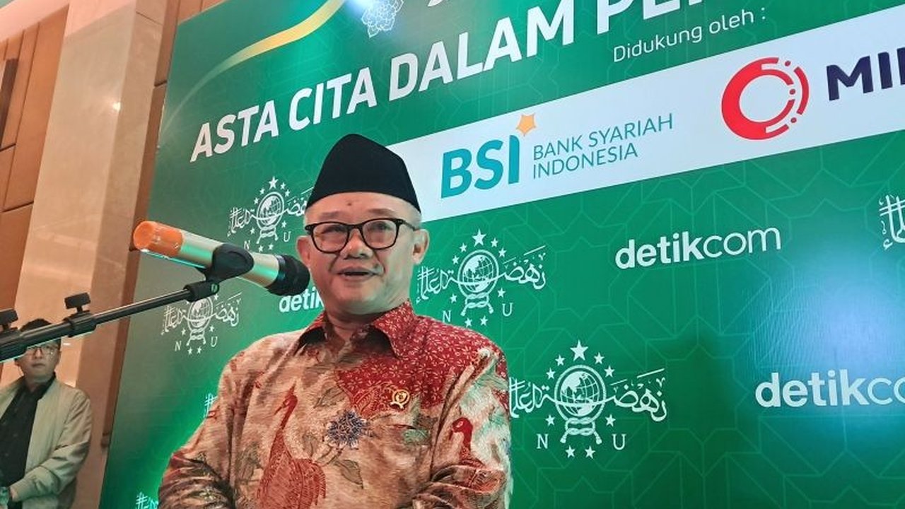 Menanggapi penolakan program Makan Bergizi Gratis (MBG) di Papua, Kemendikdasmen menyatakan akan terus mengevaluasi program dan memastikan manfaatnya bagi pendidikan, menanggapi aksi demonstrasi ratusan pelajar di Yahukimo.
