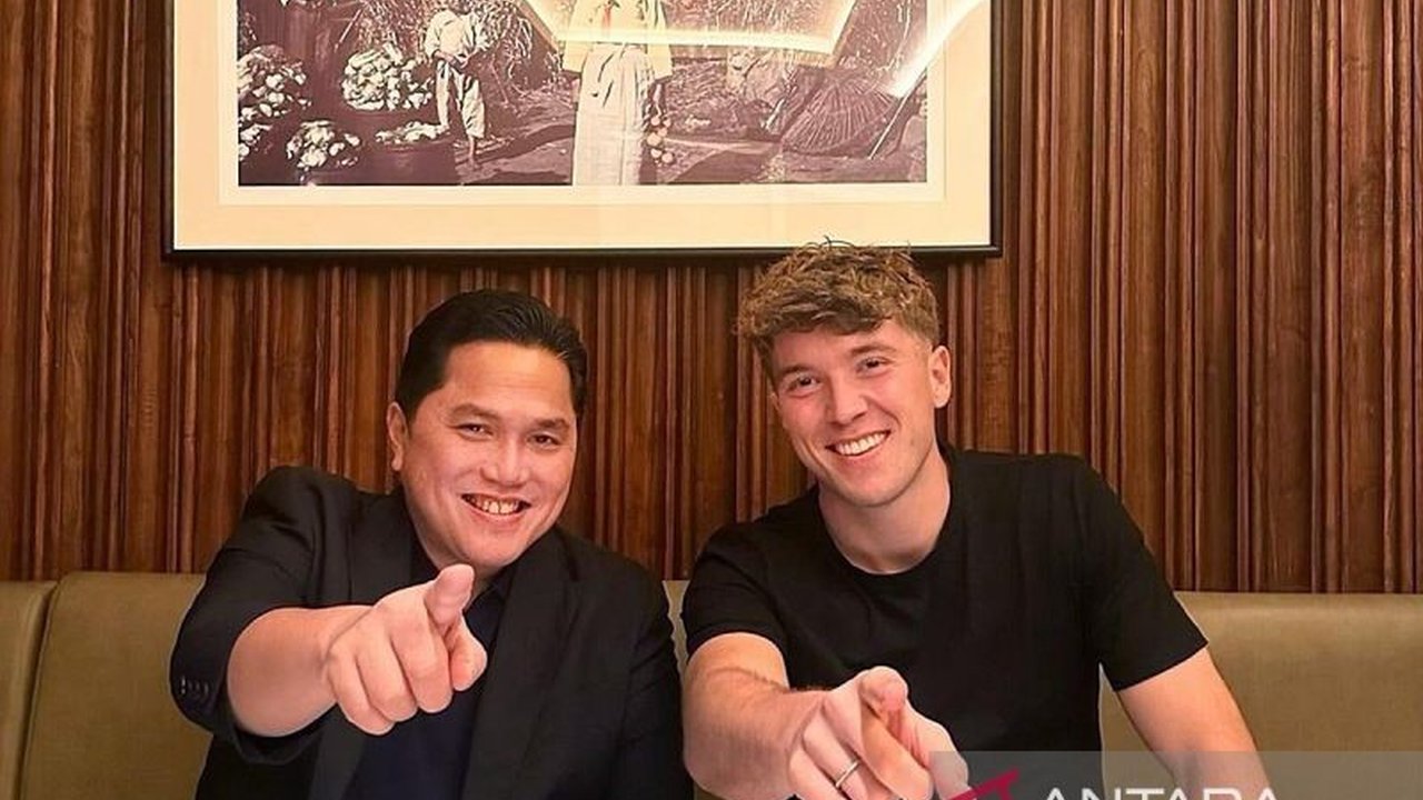 DPR RI menyetujui naturalisasi Ole Romeny dan dua pemain lainnya untuk memperkuat Timnas Indonesia, mendapat apresiasi dari Ketua Umum PSSI Erick Thohir.