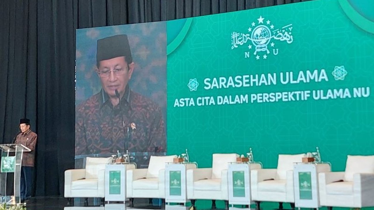 Kementerian Agama sedang mengkaji Kurikulum Cinta untuk menanamkan nasionalisme dan moderasi beragama pada generasi muda Indonesia, guna menciptakan persatuan di tengah keberagaman.