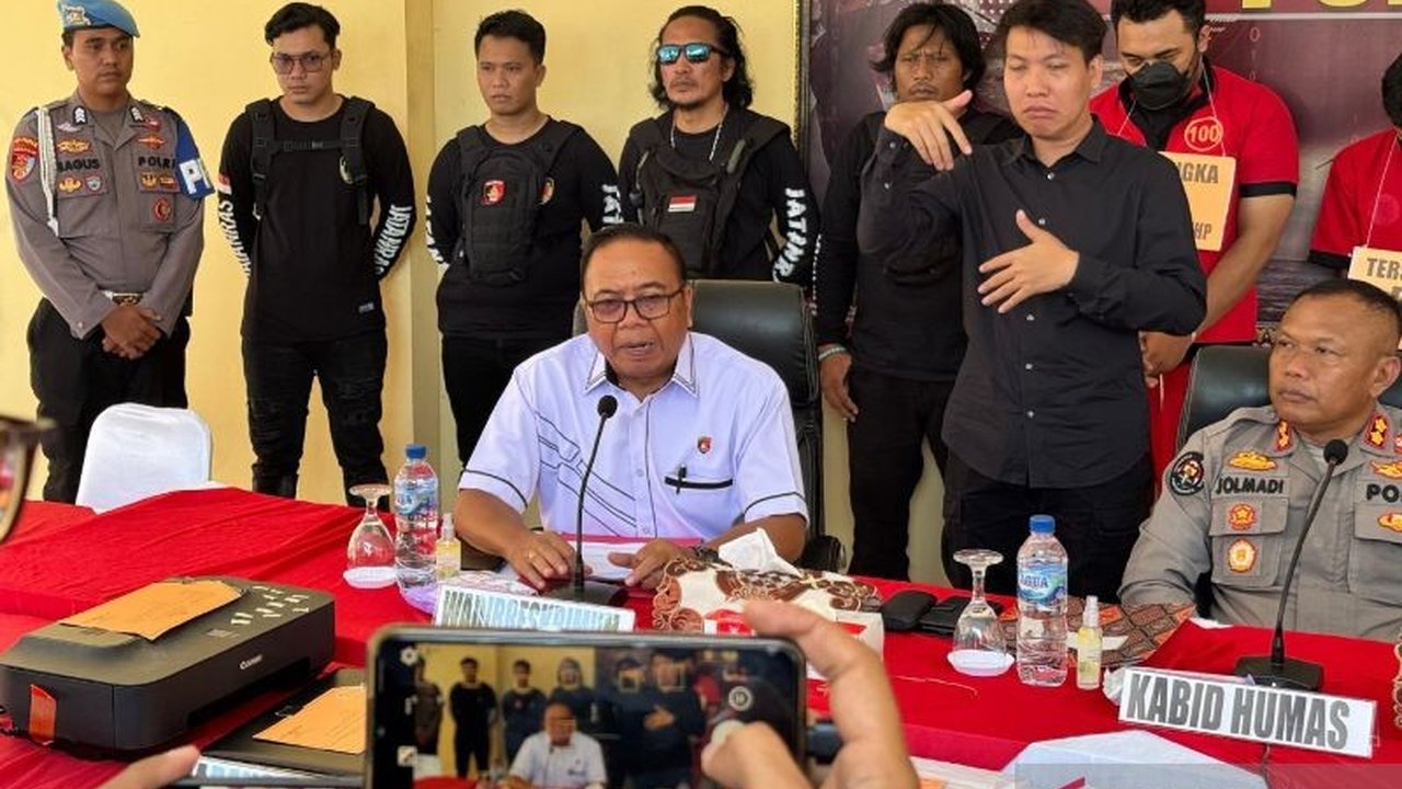 Polda NTB Ungkap Pembuatan STNK Palsu di Mataram: Tersangka Raup Jutaan Rupiah