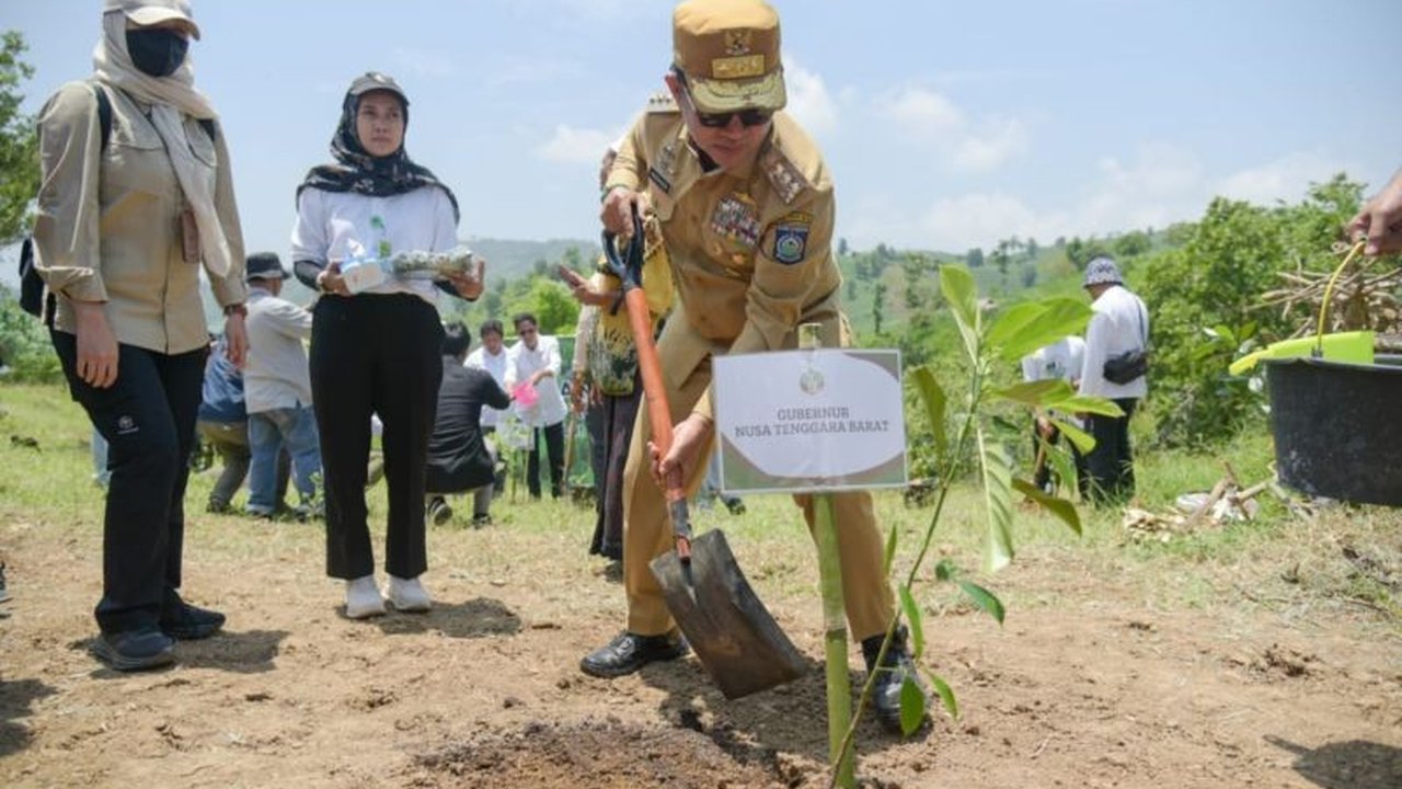 Pemerintah mengalokasikan 10 hektare hutan di Lombok Tengah untuk pengembangan wanatani tanaman pangan guna meningkatkan perekonomian masyarakat dan mendukung ketahanan pangan nasional.