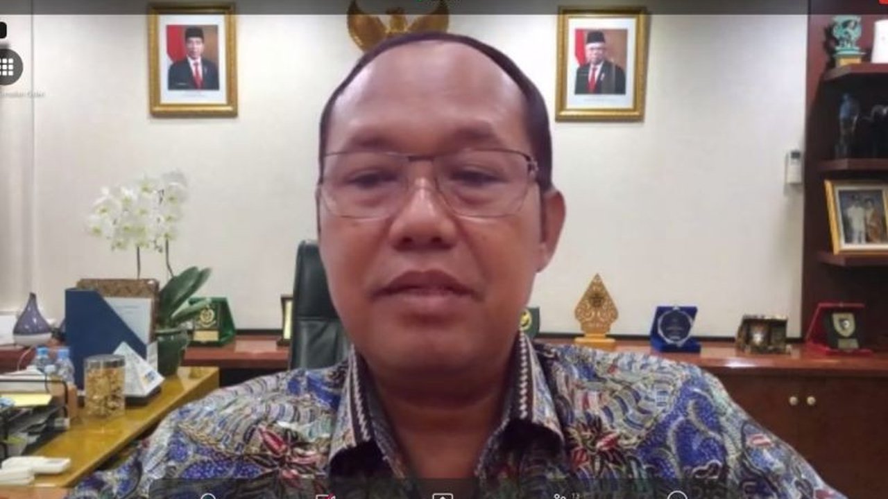 Pj Gubernur Kepulauan Bangka Belitung bertemu Mendikbudristek membahas pembangunan SMAN Unggulan Garuda di Bangka Belitung untuk mengatasi kekurangan daya tampung SMA dan pemerataan pendidikan.