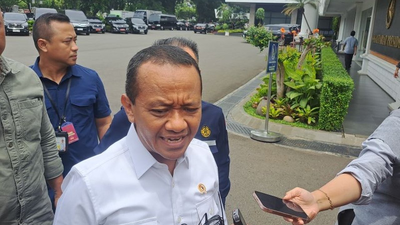 Kementerian ESDM mempertimbangkan Rukun Warga (RW) sebagai sub-pangkalan LPG 3 kg untuk penyaluran tepat sasaran dan mengatasi antrean panjang setelah aturan baru penjualan LPG 3kg diterapkan.