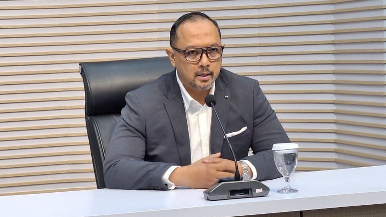 KPK memastikan akan menindaklanjuti laporan Abraham Samad terkait dugaan korupsi pembangunan pagar laut di Tangerang dan proyek strategis nasional di PIK 2, yang diduga melibatkan suap dan gratifikasi serta merugikan keuangan negara.