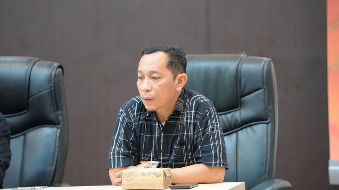 KPU Gorontalo menyediakan akses siaran langsung sidang sengketa Pilkada 2024 di MK melalui YouTube, menayangkan beberapa perkara dari berbagai daerah di Gorontalo pada 4-5 Februari 2025.