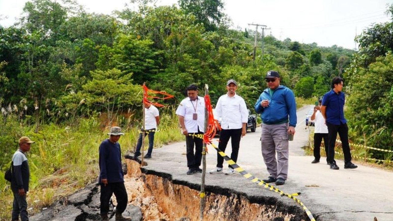 Balai Penanganan Jalan dan Jembatan Nasional (BPJ2N) telah memperbaiki enam dari 21 titik longsor di jalan nasional Kabupaten Berau, Kalimantan Timur, yang berbatasan dengan Kalimantan Utara,  setelah Pemkab Berau menetapkan status tanggap darurat.