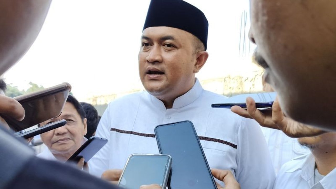 KPU Kabupaten Bogor segera menetapkan Rudy Susmanto-Ade Ruhandi sebagai Bupati dan Wakil Bupati terpilih periode 2025-2030 setelah Mahkamah Konstitusi menolak gugatan Pilbup 2024.