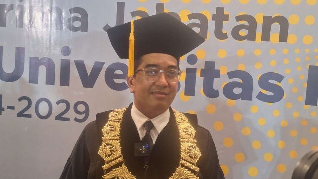 Rektor UI menekankan peran pendidikan tinggi dan sains-teknologi sebagai kunci utama dalam mewujudkan visi Indonesia Emas, melalui peningkatan kualitas akademik dan riset inovatif.