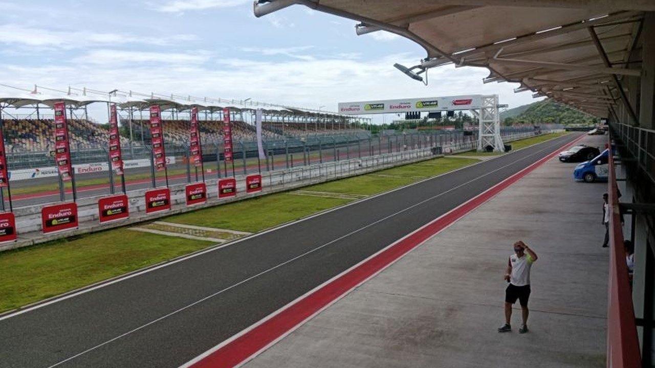 Mandalika Grand Prix Association (MGPA) berkolaborasi dengan IMI meningkatkan kapasitas karyawan, termasuk marshal di Sirkuit Mandalika melalui seminar dan uji kompetensi untuk memastikan keamanan dan kelancaran berbagai event.