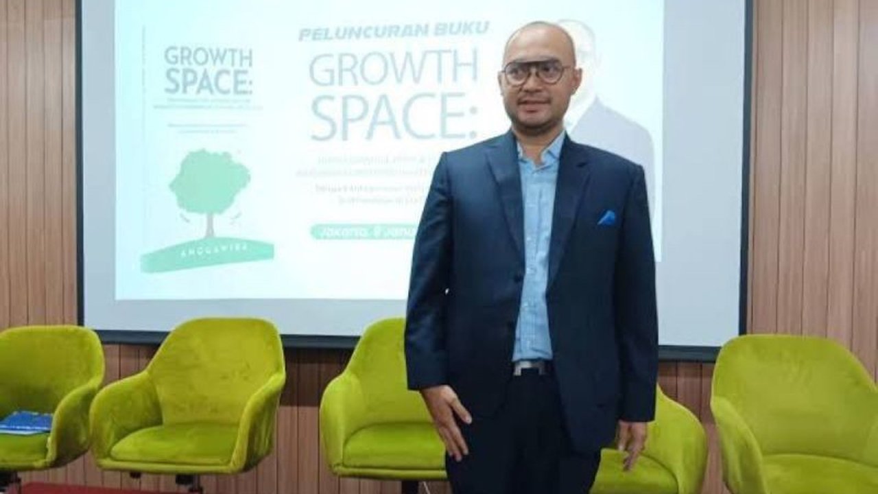 Himpunan Pengusaha Muda Indonesia (HIPMI) mengusulkan pengawasan ketat distribusi elpiji 3 kg dengan melibatkan aparat hukum, pembangunan jaringan gas kota, dan subsidi langsung agar tepat sasaran.