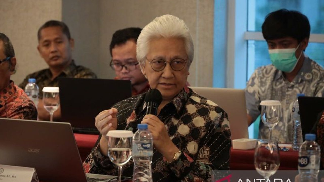 Partisipasi Megawati Soekarnoputri dalam Konferensi Tingkat Tinggi Hak Anak di Vatikan dinilai sebagai langkah diplomasi Pancasila untuk melindungi hak anak global, memanfaatkan pengakuan UNESCO atas Pancasila sebagai warisan dunia.