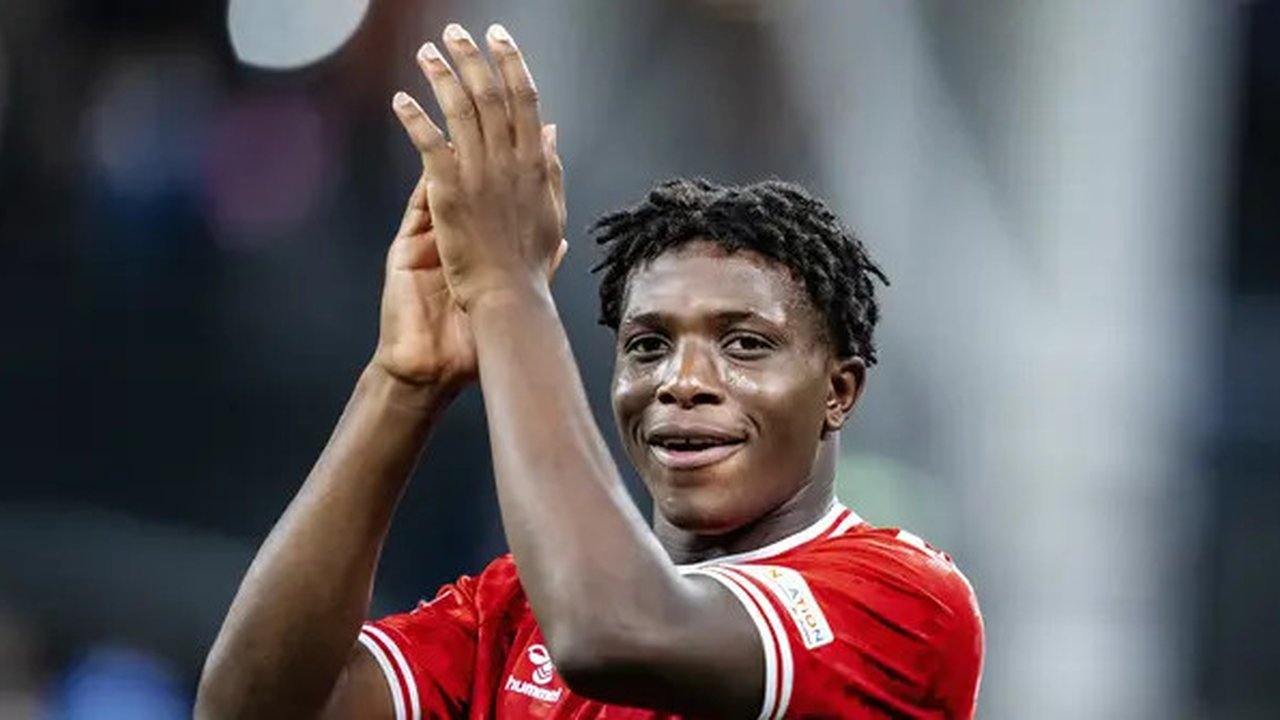 Manchester United Pantau Patrick Dorgu (AFP)
