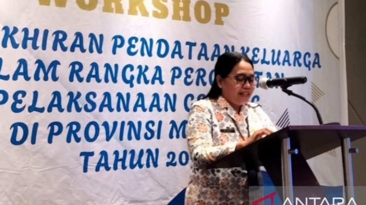 BKKBN Maluku berupaya meningkatkan kesejahteraan keluarga melalui lima program intensif Kemendukbangga, meliputi pencegahan stunting, penitipan anak, peran ayah, aplikasi konsultasi keluarga berbasis AI, dan layanan untuk lansia.