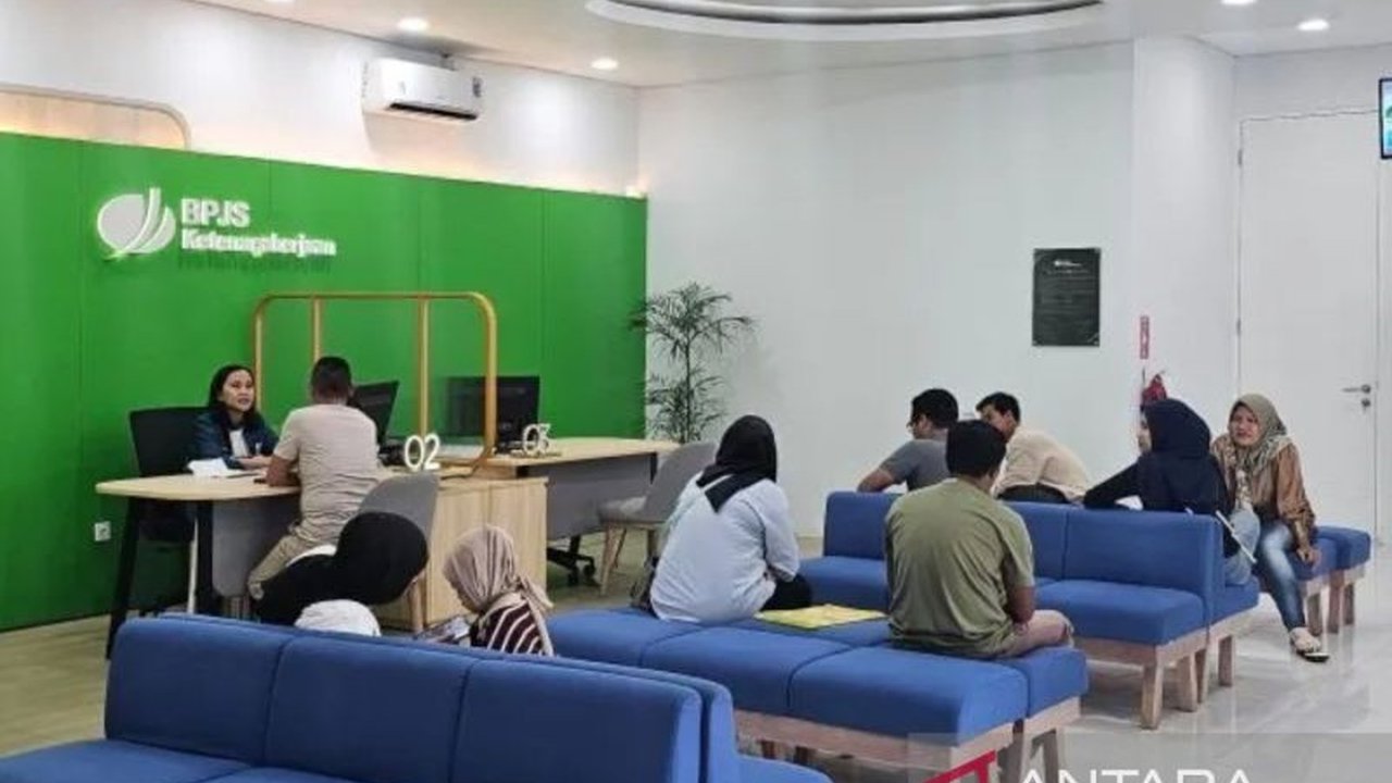 BP Jamsostek Cabang Pangkalpinang telah membayarkan klaim mencapai Rp183,5 miliar pada tahun 2024,  dengan klaim Jaminan Hari Tua (JHT) mendominasi.