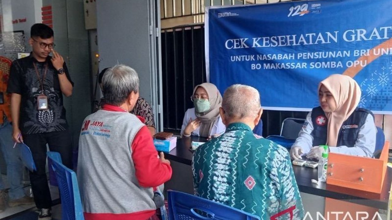 BRI Cabang Jeneponto dan Makassar menggelar Program Prima, memberikan layanan cek kesehatan gratis dan informasi produk kepada nasabah pensiunan untuk meningkatkan engagement dan loyalitas.