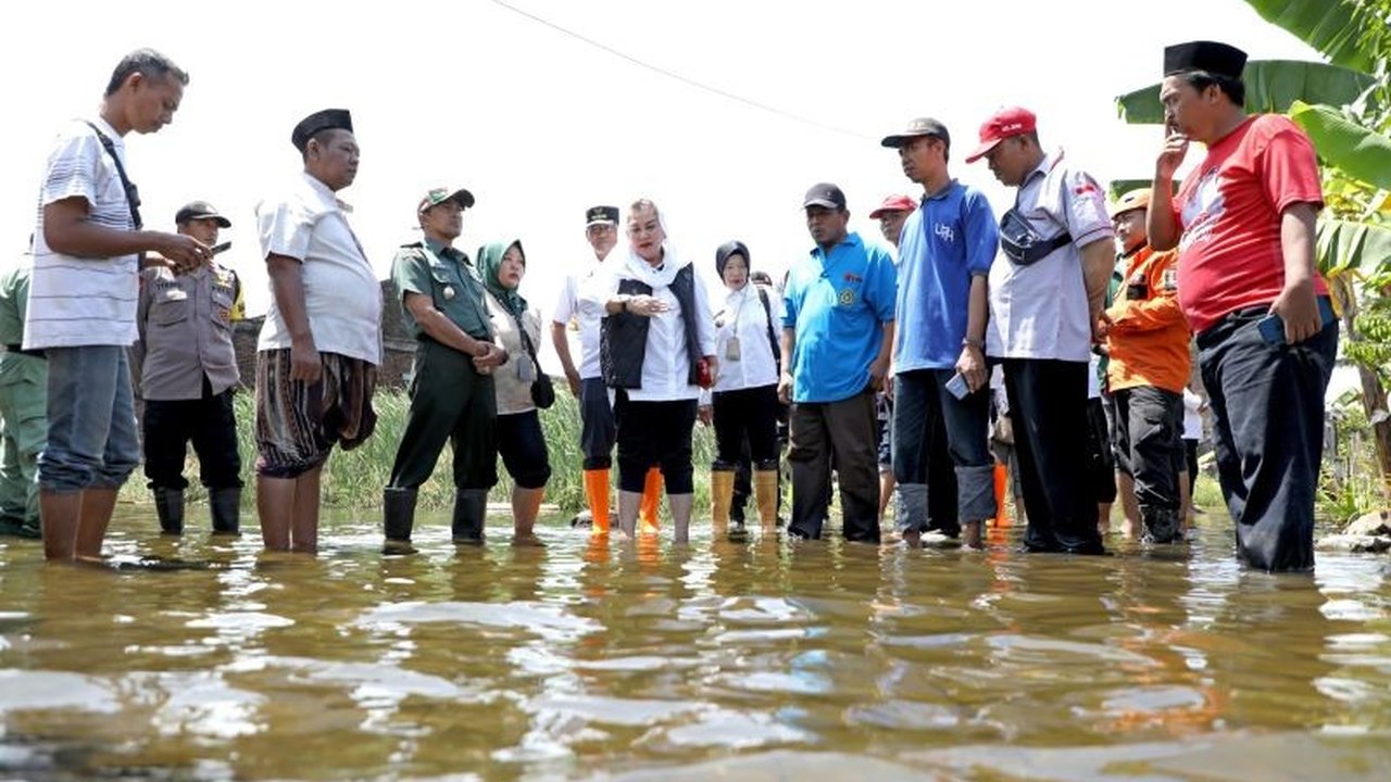 Wali Kota Semarang menekankan pentingnya kolaborasi lintas sektor dan daerah dalam mengatasi banjir di Kota Semarang, bukan saling menyalahkan.