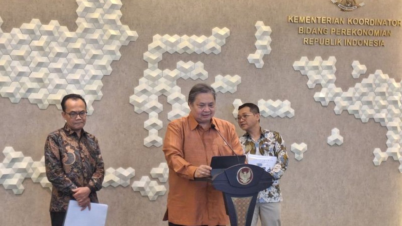 Menko Airlangga Hartarto menyatakan bahwa penutupan USAID oleh Presiden Trump tidak akan berdampak signifikan pada proyek-proyek di Indonesia karena sebagian besar proyek yang didanai USAID relatif kecil.