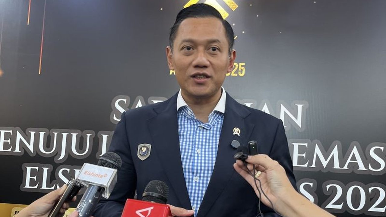 Menko Infrastruktur Agus Harimurti Yudhoyono (AHY) mempertimbangkan investasi dalam dan luar negeri untuk pembangunan infrastruktur, menyusul efisiensi anggaran kementerian/lembaga, guna mendukung visi Presiden Prabowo Subianto.