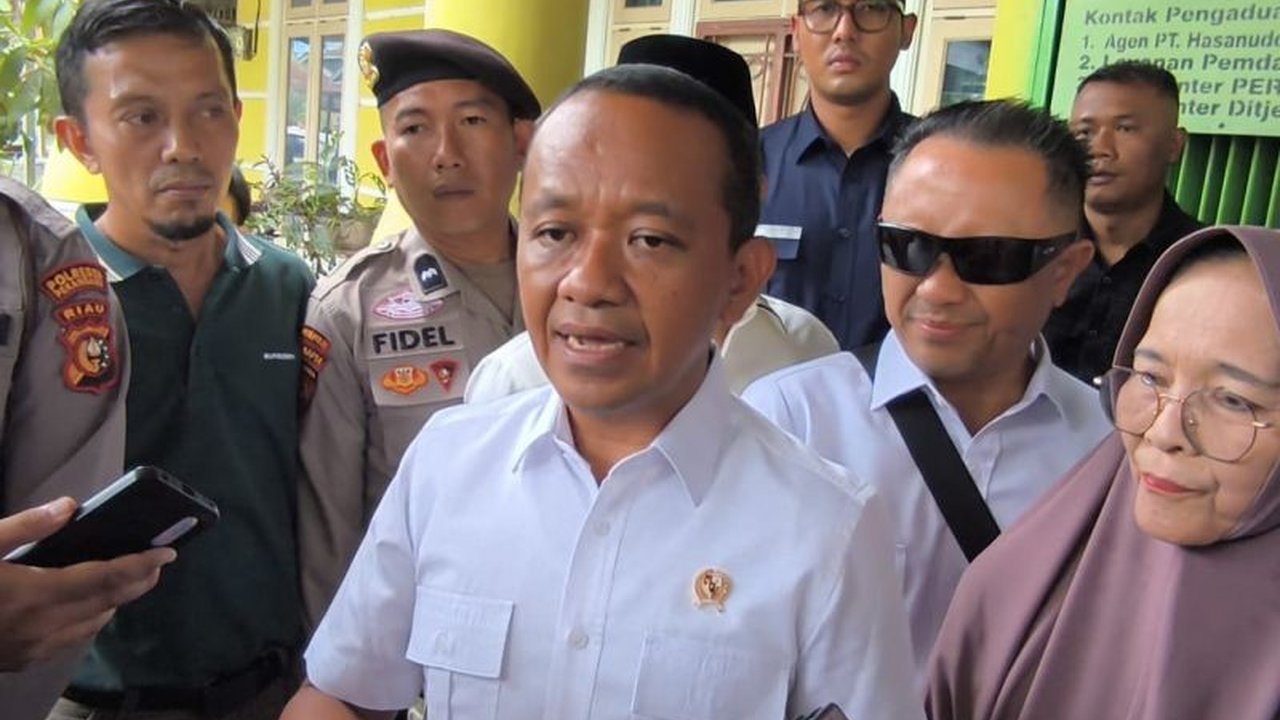 Menteri ESDM Sidak Pangkalan LPG Pekanbaru, Pastikan Harga Tetap Terkendali