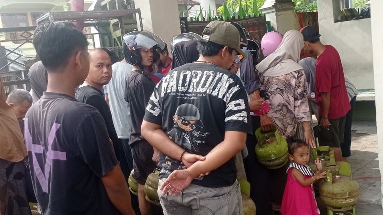 Dinas Perindustrian dan Perdagangan Kabupaten Lebak memastikan pasokan LPG 3 Kg telah kembali normal dan terpenuhi di seluruh pangkalan dan agen resmi setelah sebelumnya sempat mengalami kelangkaan.