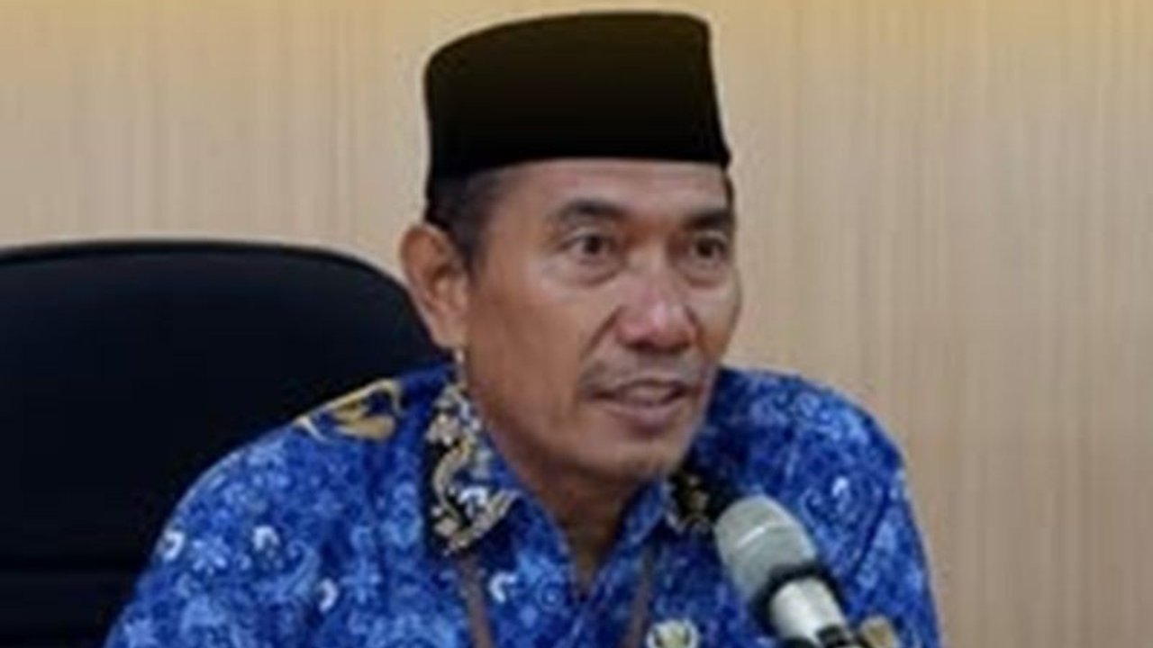 Ekonomi Kalimantan Barat tumbuh 4,90 persen di tahun 2024, didorong sektor jasa pendidikan dan peningkatan impor, menurut data BPS Kalbar; pertumbuhan tertinggi di Triwulan IV-2024 dicapai sektor pertambangan.