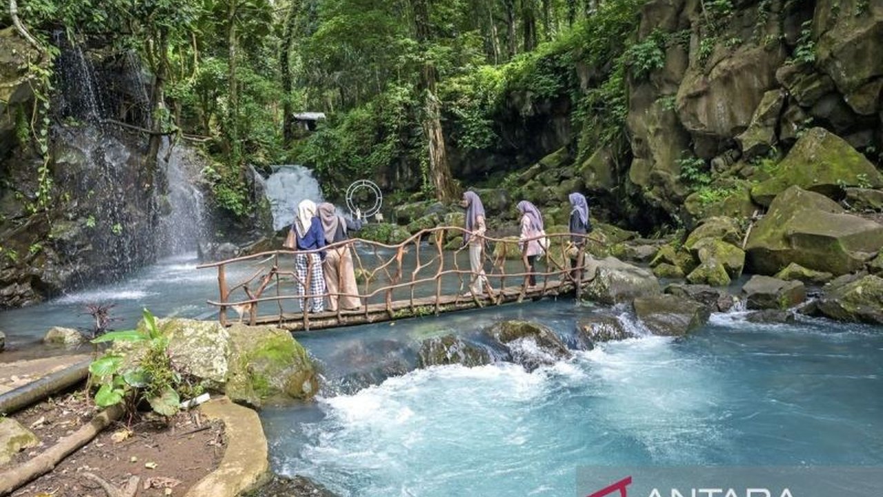 Pemerintah Provinsi NTB berupaya mengoptimalkan sektor pertanian, pertambangan, dan perdagangan untuk menjaga pertumbuhan ekonomi di tengah penghematan anggaran pusat yang berdampak pada sektor pariwisata.