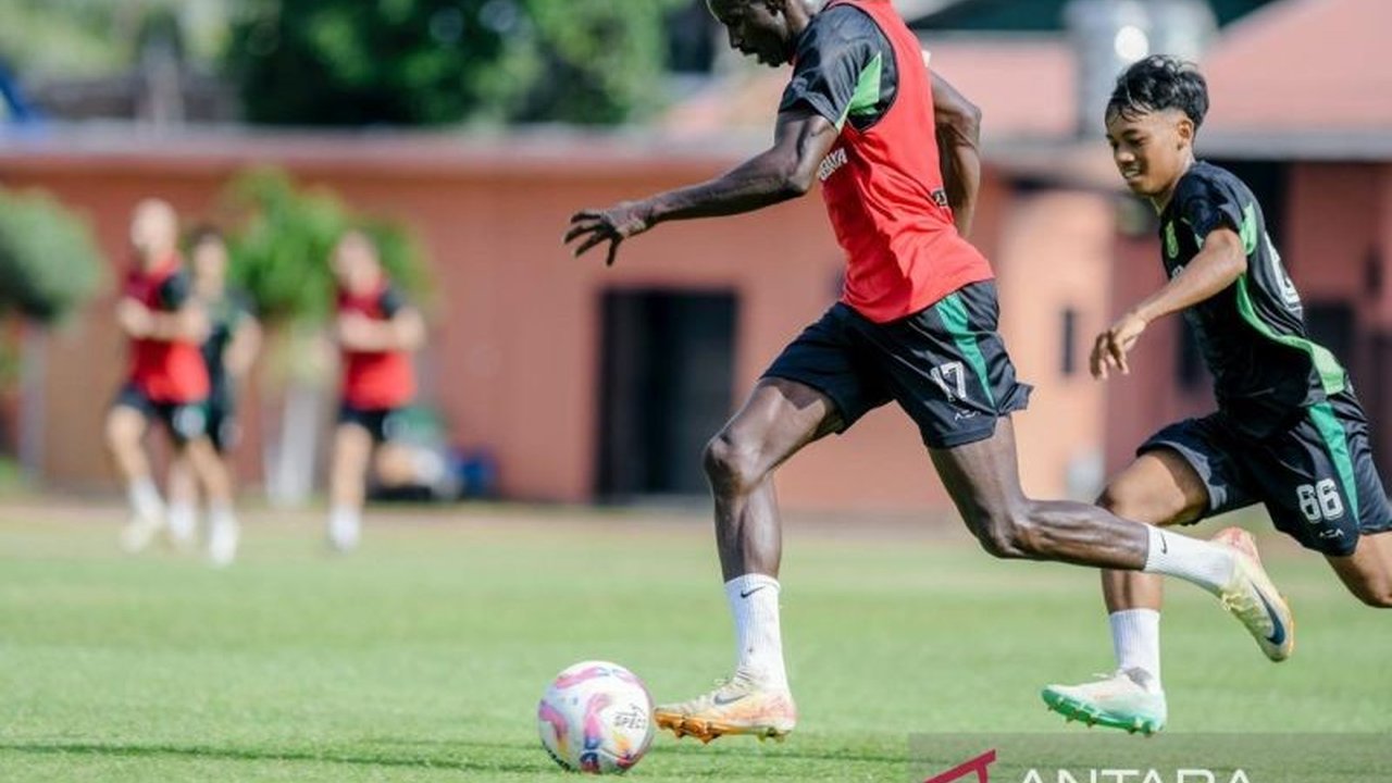Flavio Silva Yakin Persebaya Raih Tiga Poin di Kandang Persis Solo